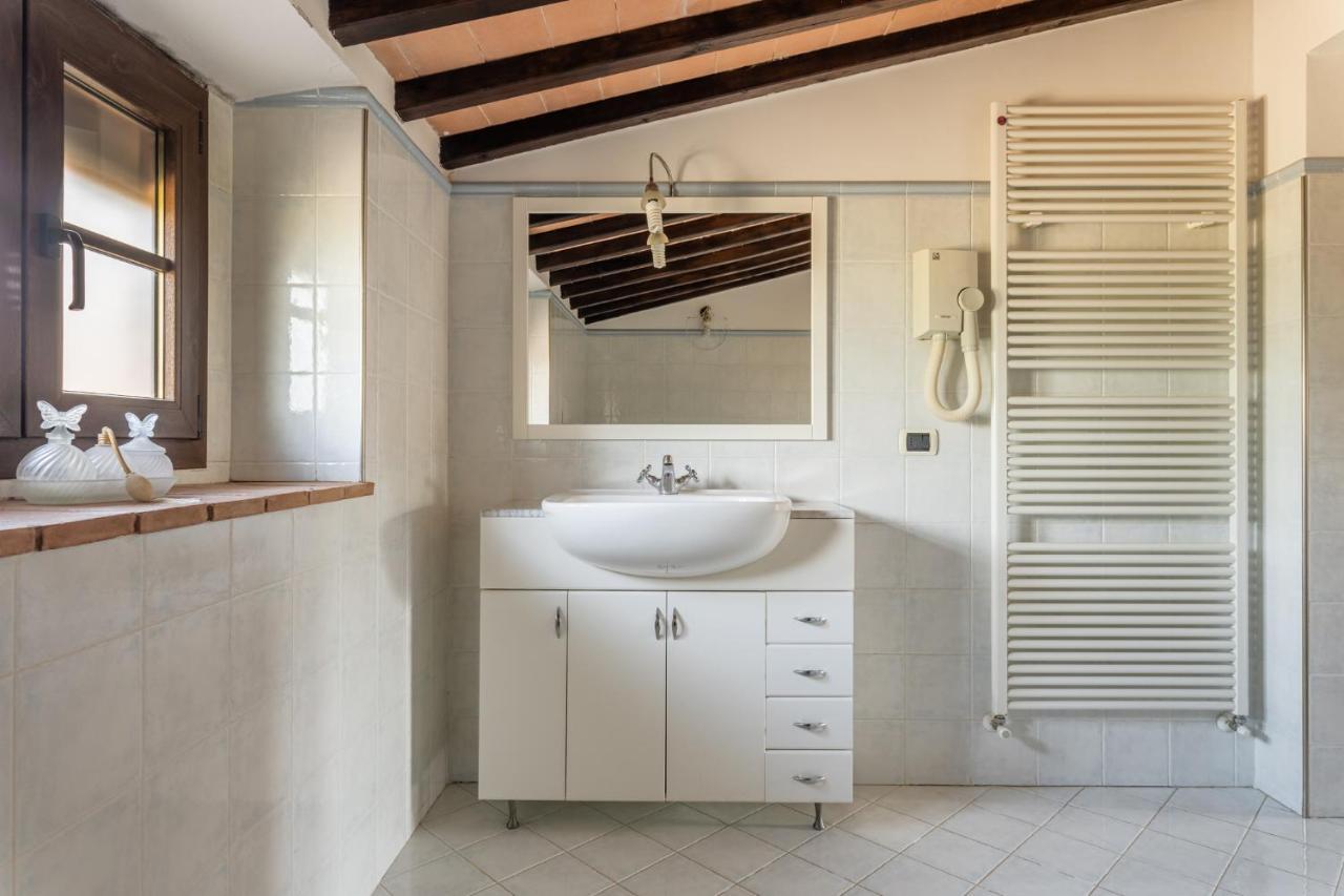 גאמבאסי Casa Vecchia Rooms And Parking מראה חיצוני תמונה