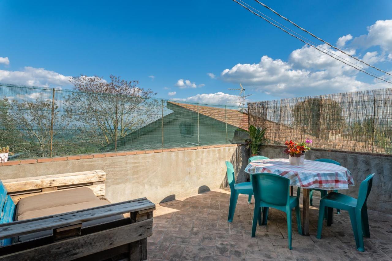 גאמבאסי Casa Vecchia Rooms And Parking מראה חיצוני תמונה